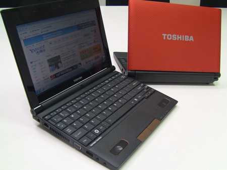  Toshiba NB520  NB500